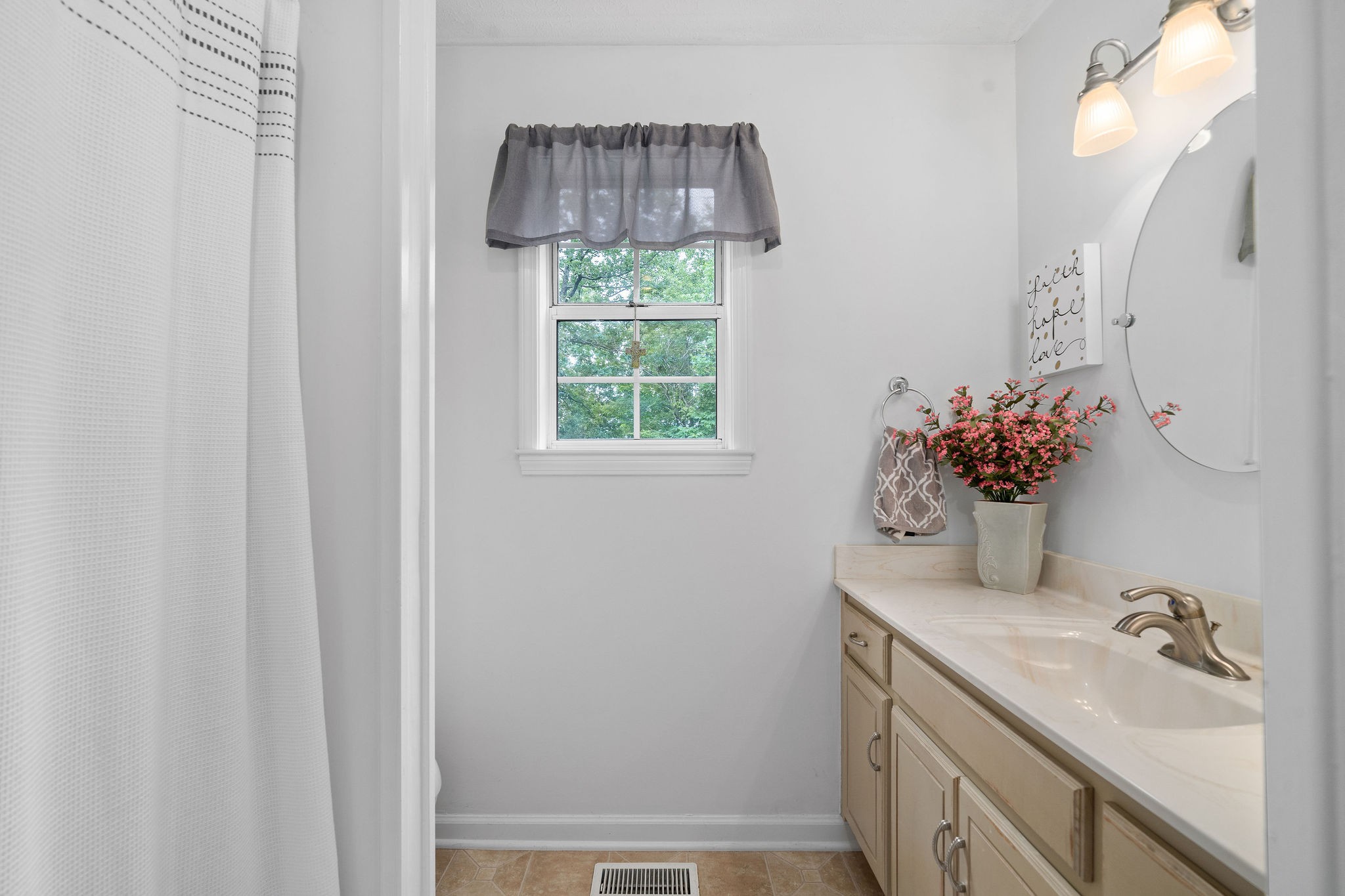 684 Salem Ridge Road Clarksville, TN 37040 - Photo 21 of 37 Gallery Image 21