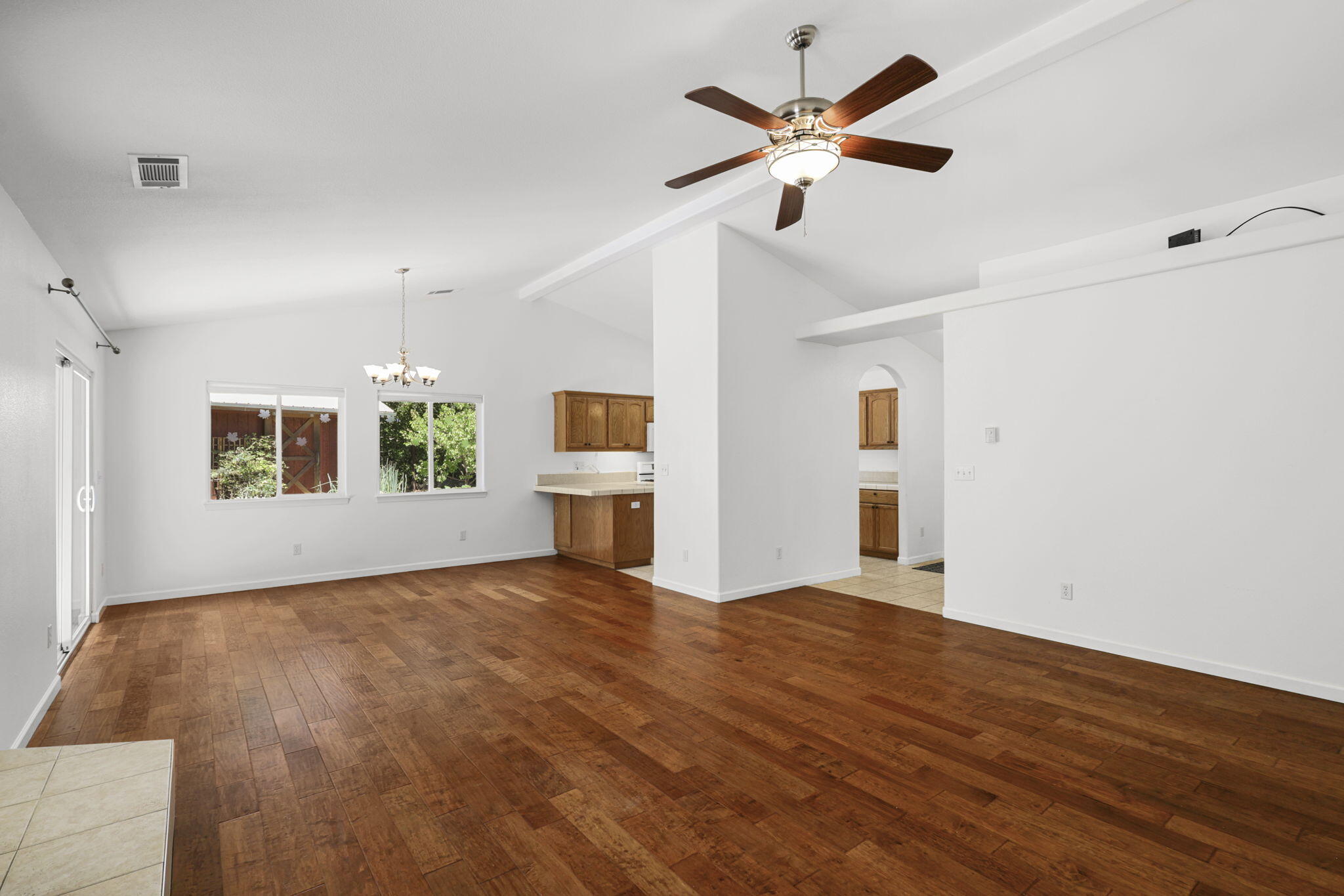 17717 Walker Mine Road Redding, CA 96003 - Photo 11 of 50 18-web-or-mls-LZ0A0855