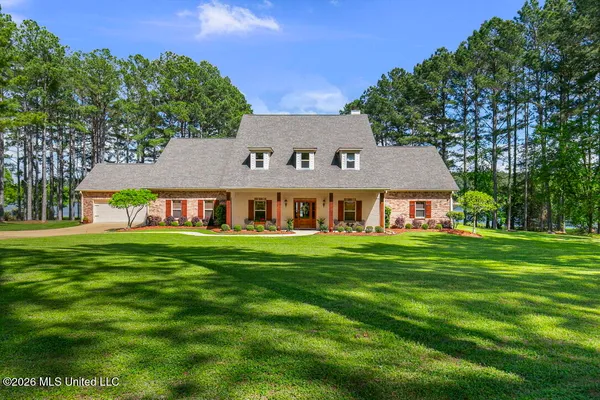 $1,059,000 | 130 Pine Lake Cove, Flora, MS 39071