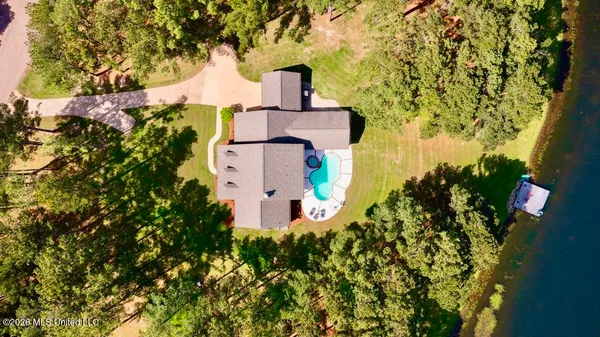 $1,059,000 | 130 Pine Lake Cove, Flora, MS 39071