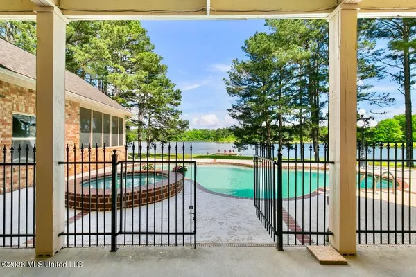 $1,059,000 | 130 Pine Lake Cove, Flora, MS 39071