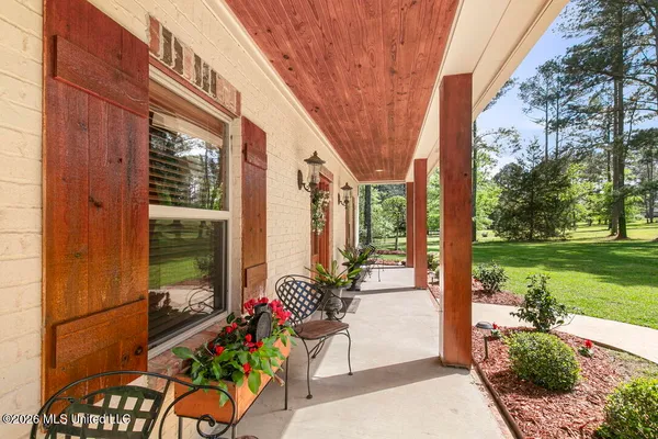 $1,059,000 | 130 Pine Lake Cove, Flora, MS 39071