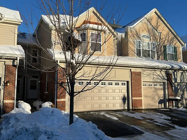 $2,900 | 359 Pine Lake Circle, Vernon Hills, IL 60061