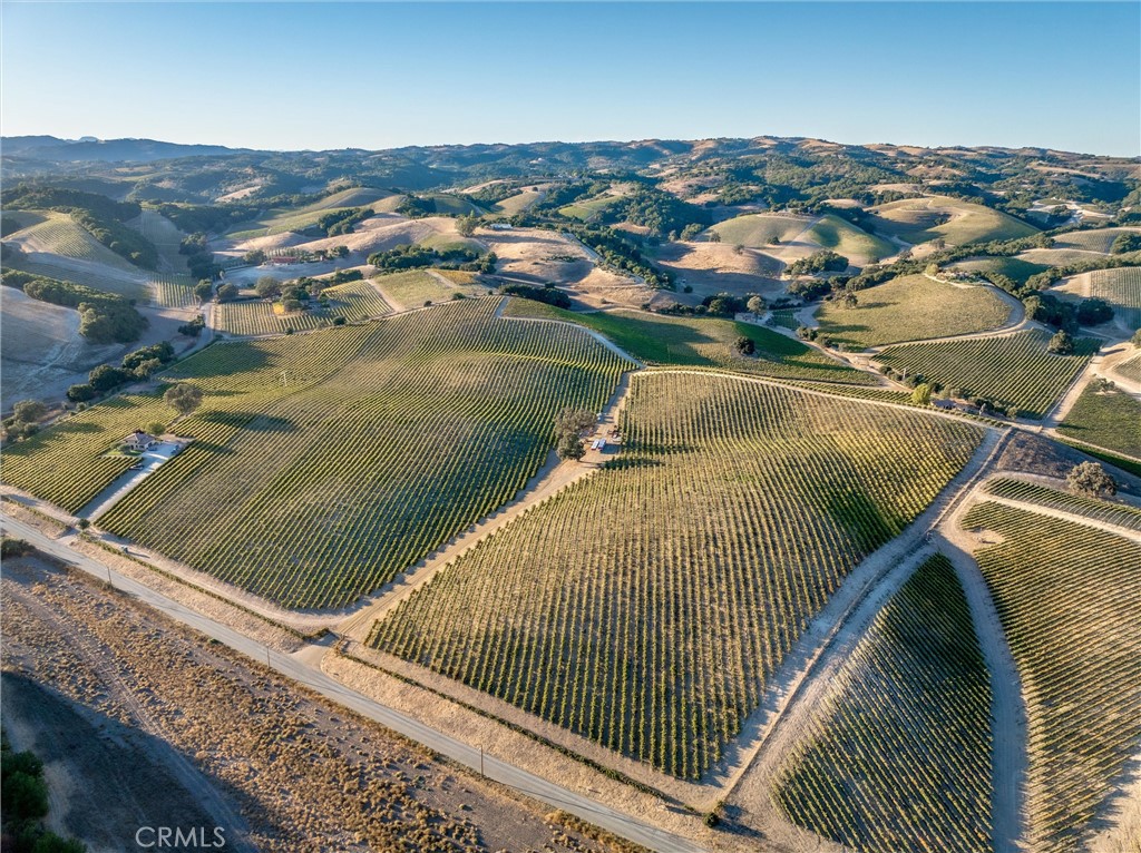 3130 Oakdale Road Paso Robles, CA 93446 - Photo 35 of 75 Property Aerial