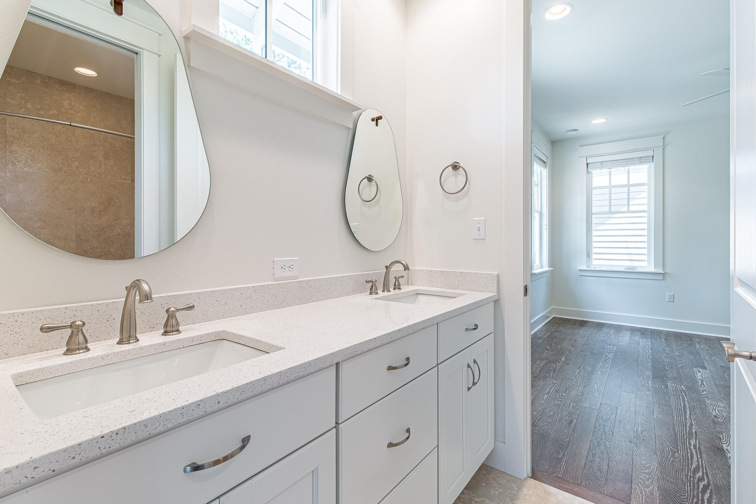 233 Artesian Way Inlet Beach, FL 32461 - Photo 30 of 37 Upstairs bathroom