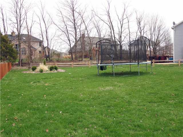 8346 Carloway Road Indianapolis, IN 46236 - Photo 11 of 24 Gallery Image 11