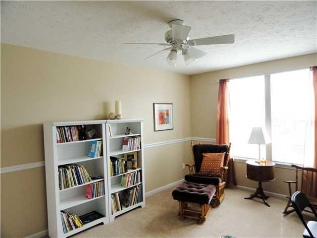 8346 Carloway Road Indianapolis, IN 46236 - Photo 16 of 24 Gallery Image 16