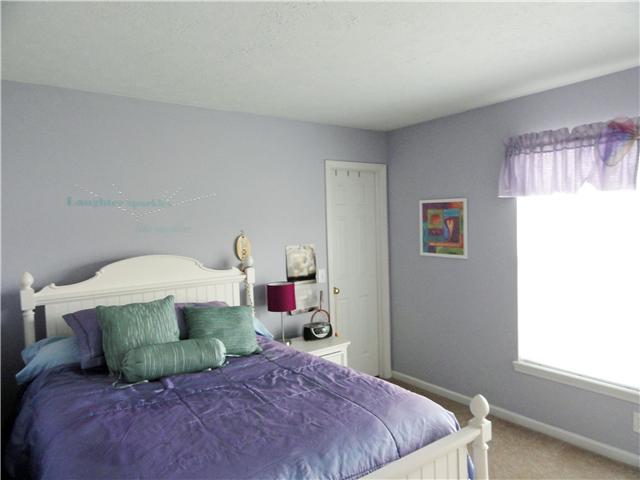 8346 Carloway Road Indianapolis, IN 46236 - Photo 17 of 24 Gallery Image 17