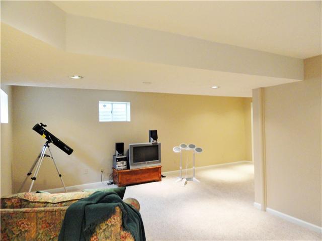 8346 Carloway Road Indianapolis, IN 46236 - Photo 20 of 24 Gallery Image 20