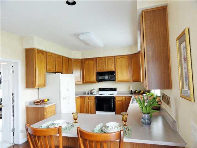 8346 Carloway Road Indianapolis, IN 46236 - Photo 4 of 24 Gallery Image 4