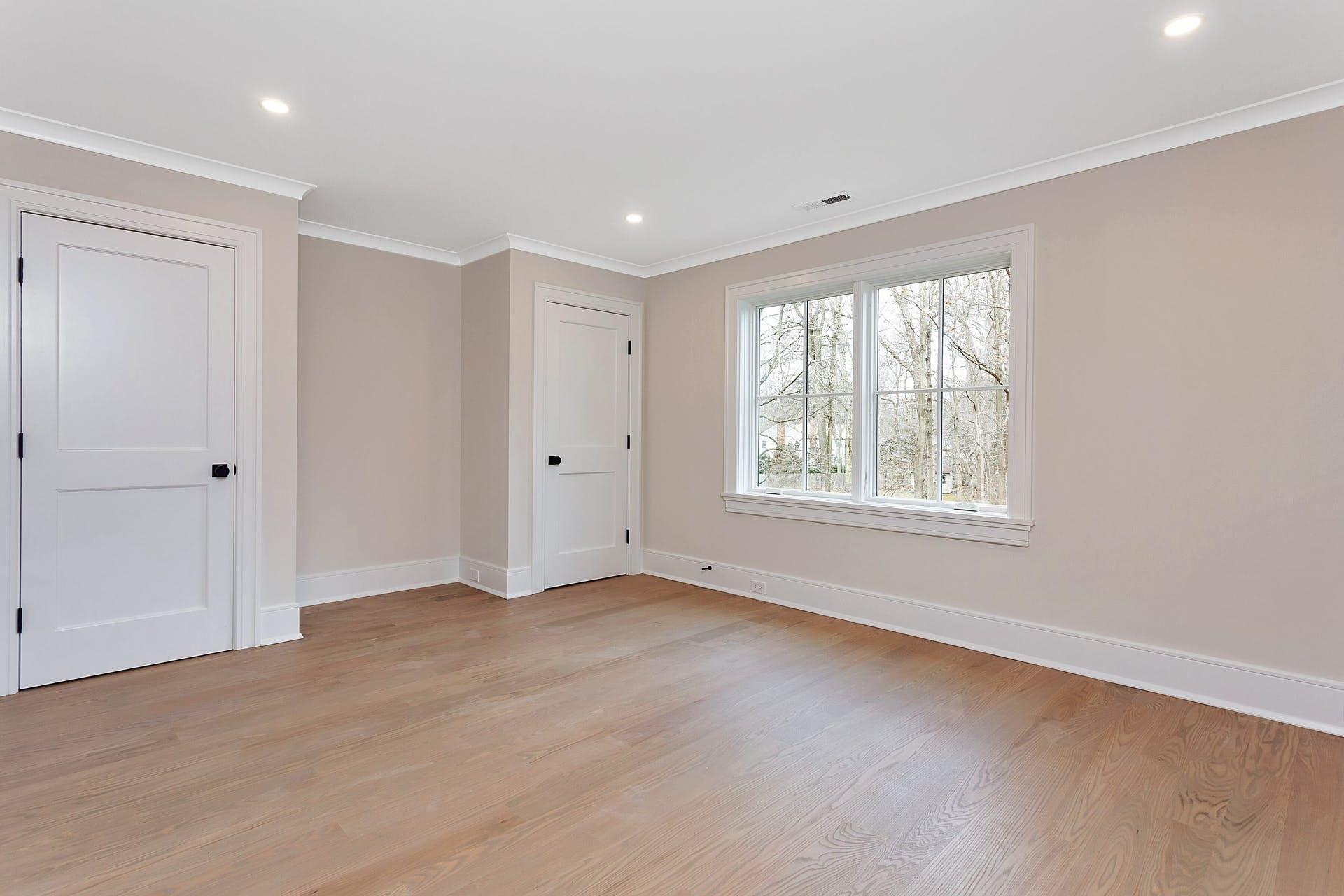 159 Middlesex Road Darien, CT 06820 - Photo 23 of 38 a view of an empty room with a window