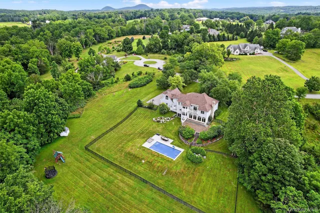 $1,850,000 | 7 Paiges Way, Warwick, NY 10990