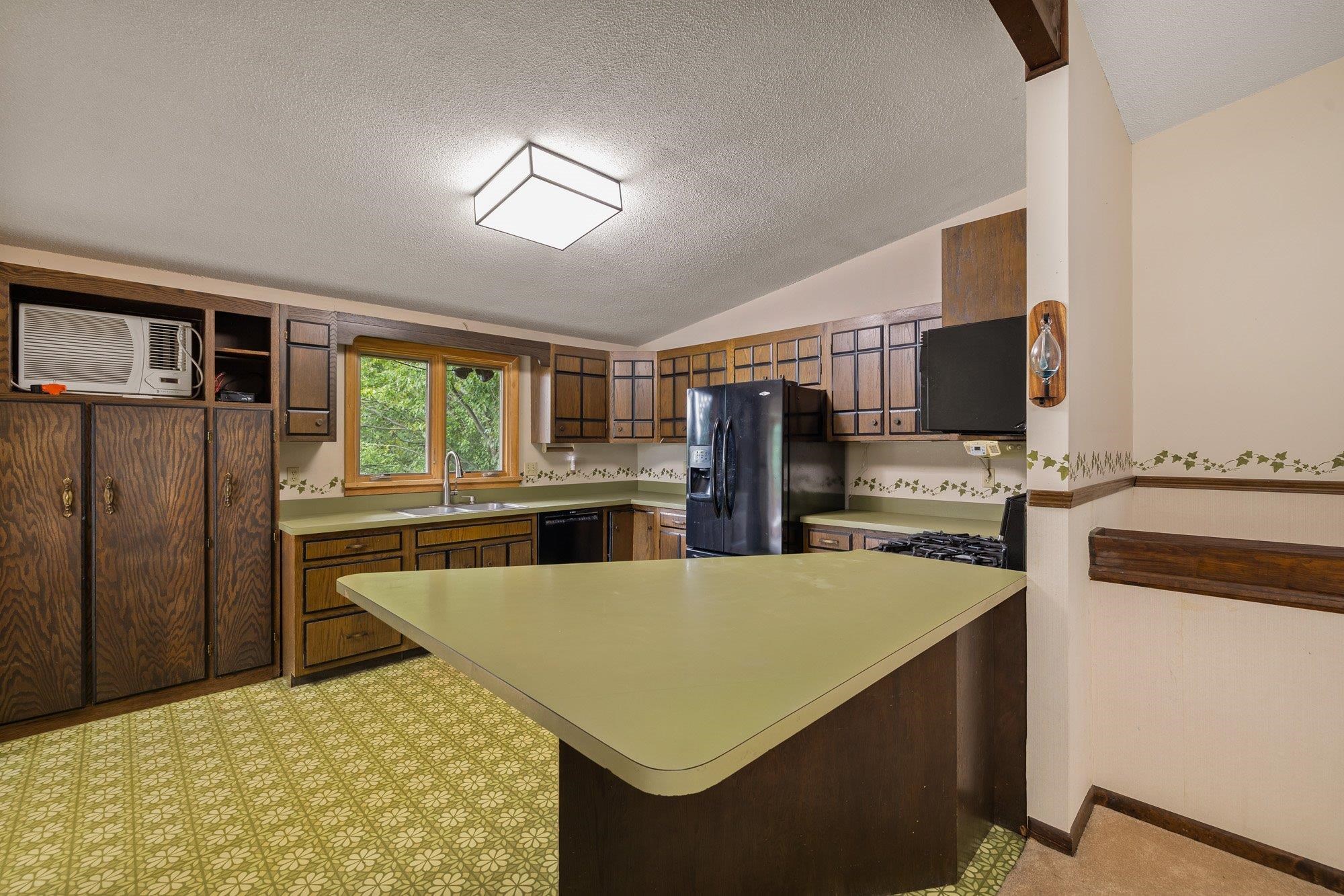 9 Ridge Road Jericho, VT 05465 - Photo 19 of 39