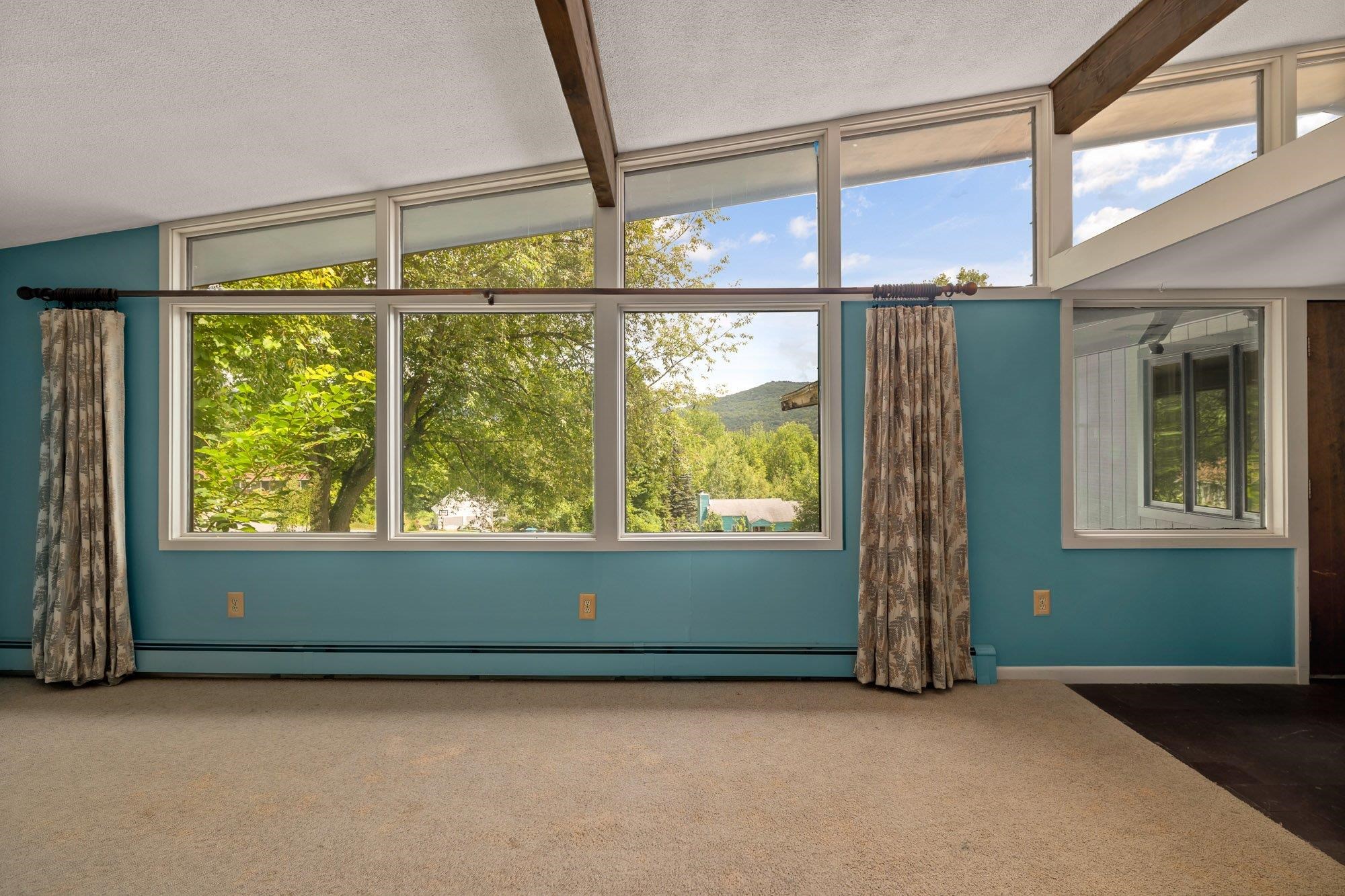 9 Ridge Road Jericho, VT 05465 - Photo 7 of 39