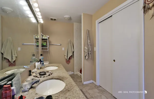 $375,000 | 33312 North Lone Rock Road, Grayslake, IL 60030