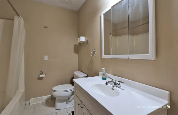 $375,000 | 33312 North Lone Rock Road, Grayslake, IL 60030