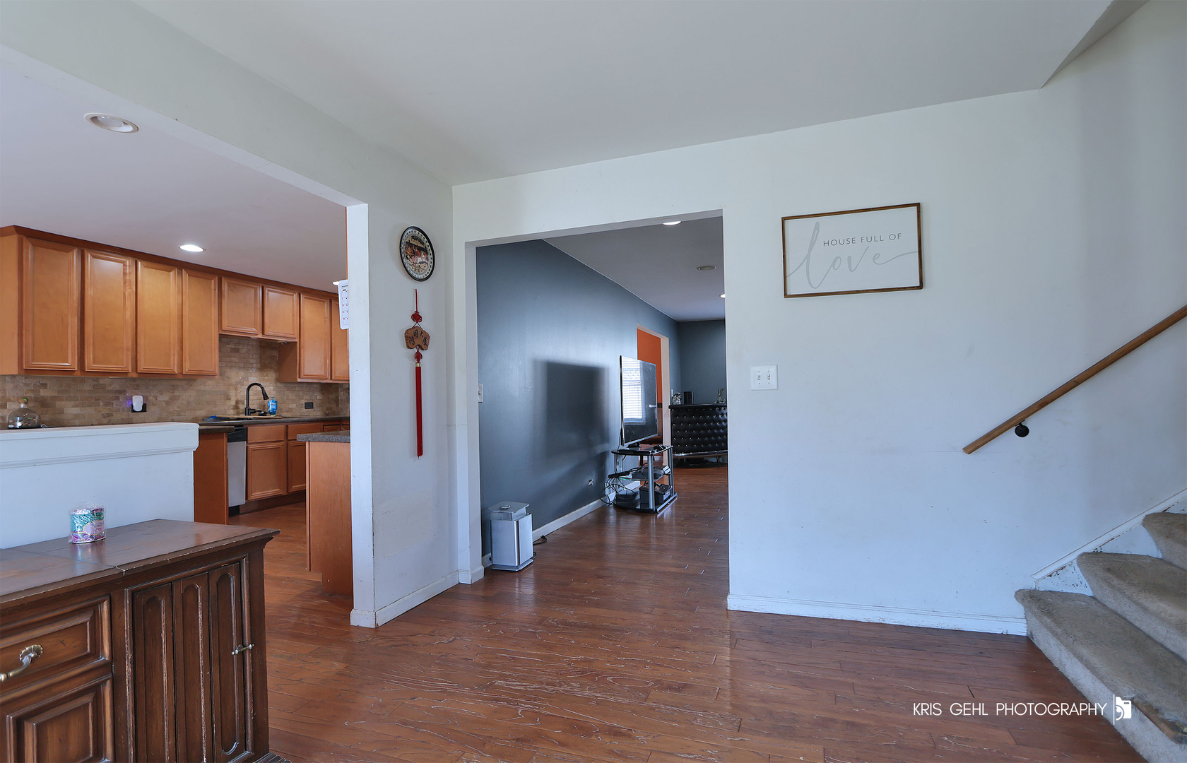 33312 North Lone Rock Road Grayslake, IL 60030 - Photo 2 of 25 a view of a kitchen from the hallway