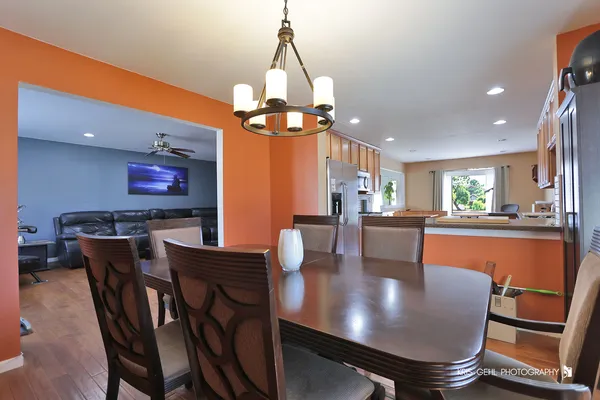 $375,000 | 33312 North Lone Rock Road, Grayslake, IL 60030