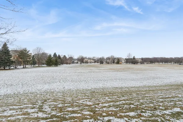 $445,000 | 1223 Townes Circle, Aurora, IL 60502