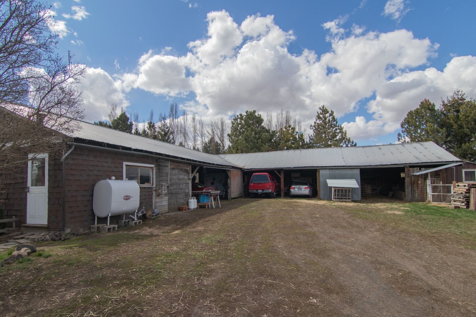 704 West Spring Valley Road Latah, WA 99018 - Photo 11 of 31 Gallery Image 11