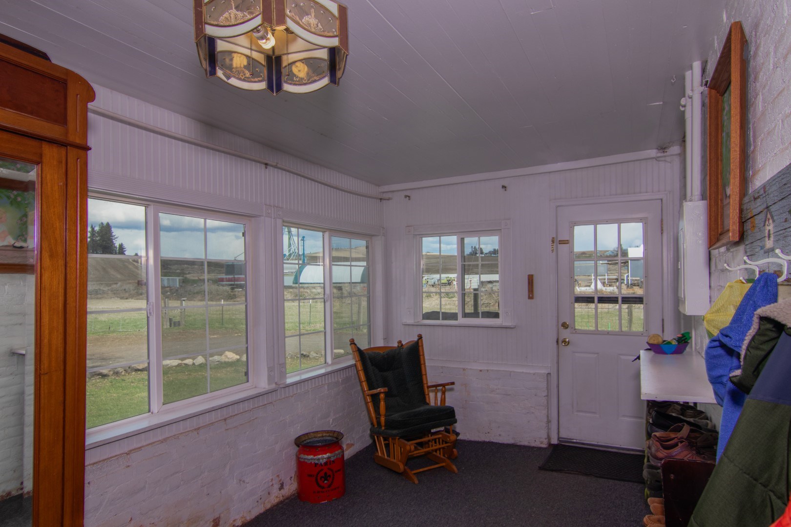 704 West Spring Valley Road Latah, WA 99018 - Photo 15 of 31 Gallery Image 15