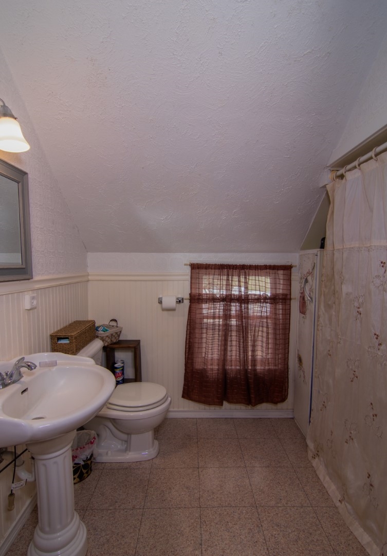 704 West Spring Valley Road Latah, WA 99018 - Photo 24 of 31 Gallery Image 24
