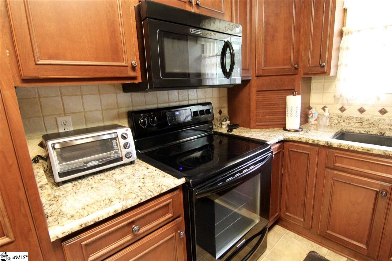 8885 Highway 252 Ware Shoals, SC 29692 - Photo 4 of 22