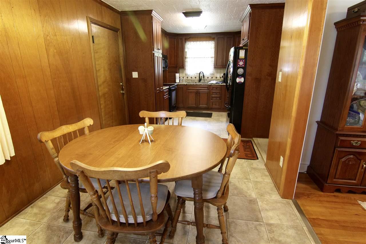 8885 Highway 252 Ware Shoals, SC 29692 - Photo 5 of 22