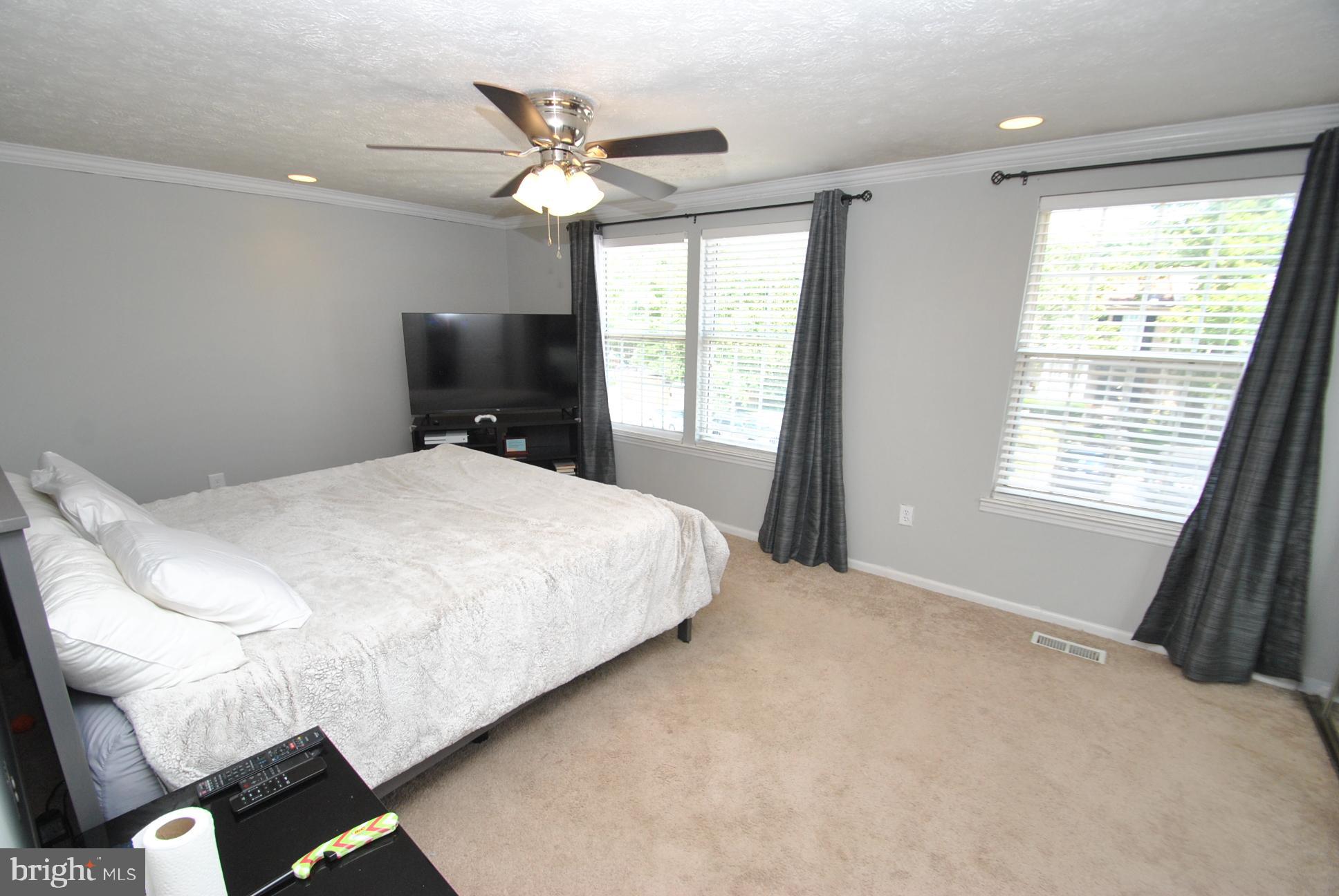 4923 Clifford Road Perry Hall, MD 21128 - Photo 9 of 21 Gallery Image 9
