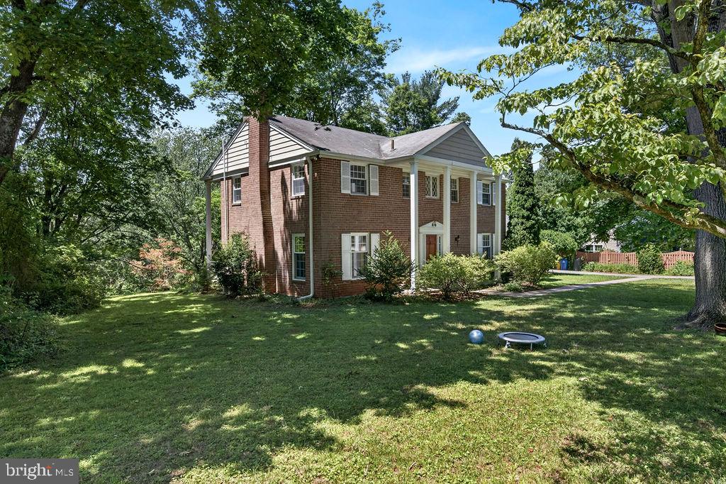 718 Darby Paoli Road Newtown Square, PA 19073 - Photo 2 of 30
