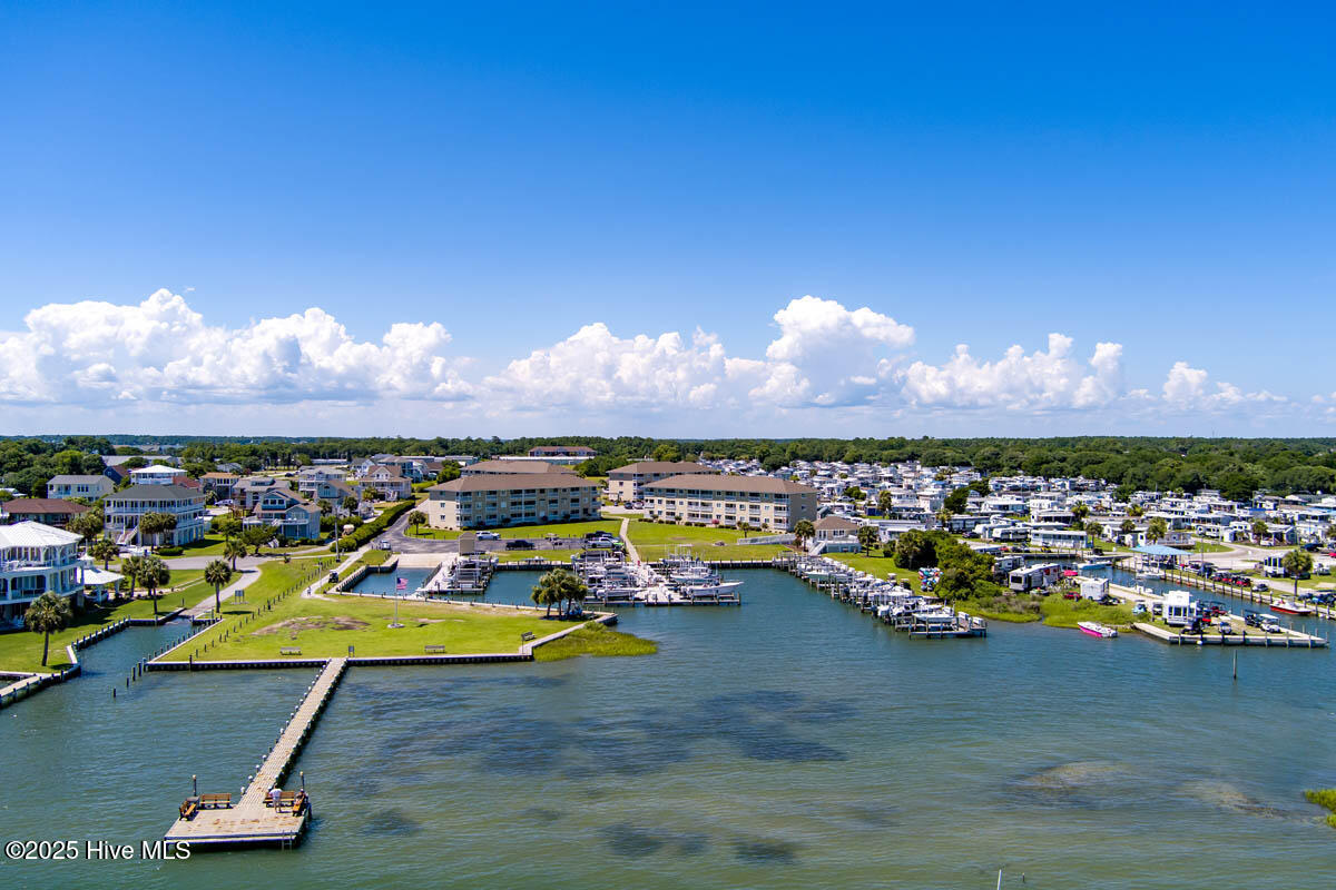 650 Cedar Point Boulevard, Unit A15 Cedar Point, NC 28584 - Photo 24 of 34 Day dock