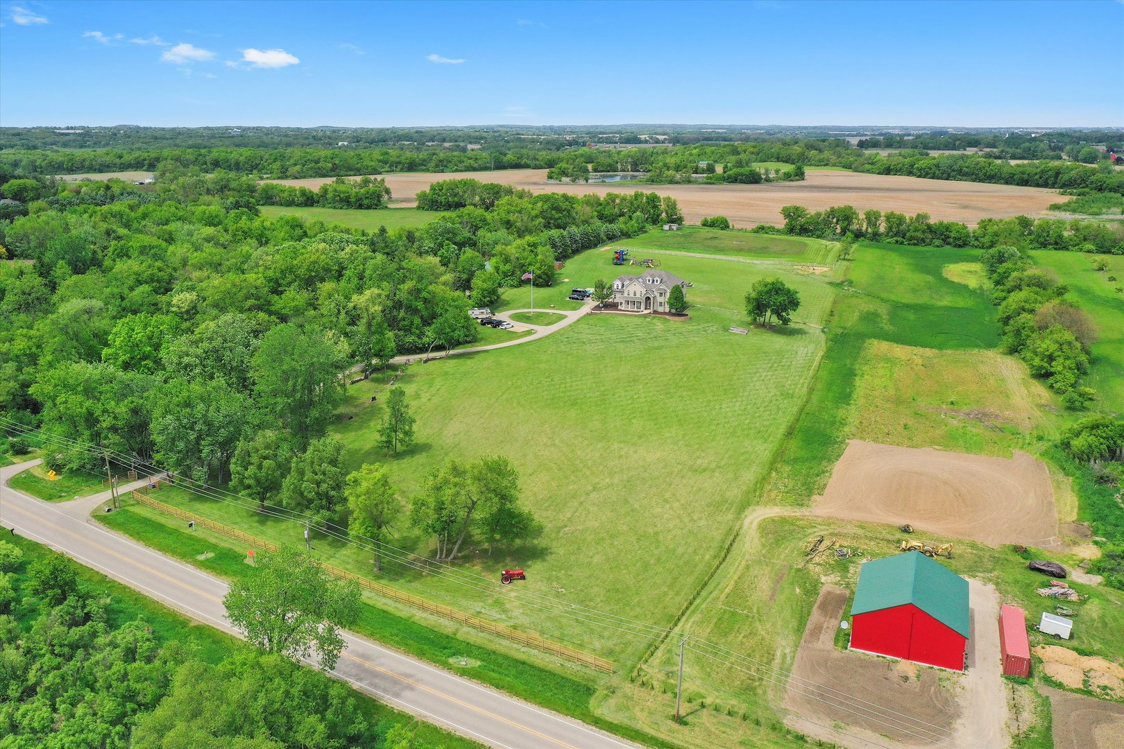 16512 Nelson Road Woodstock, IL 60098 - Photo 2 of 50