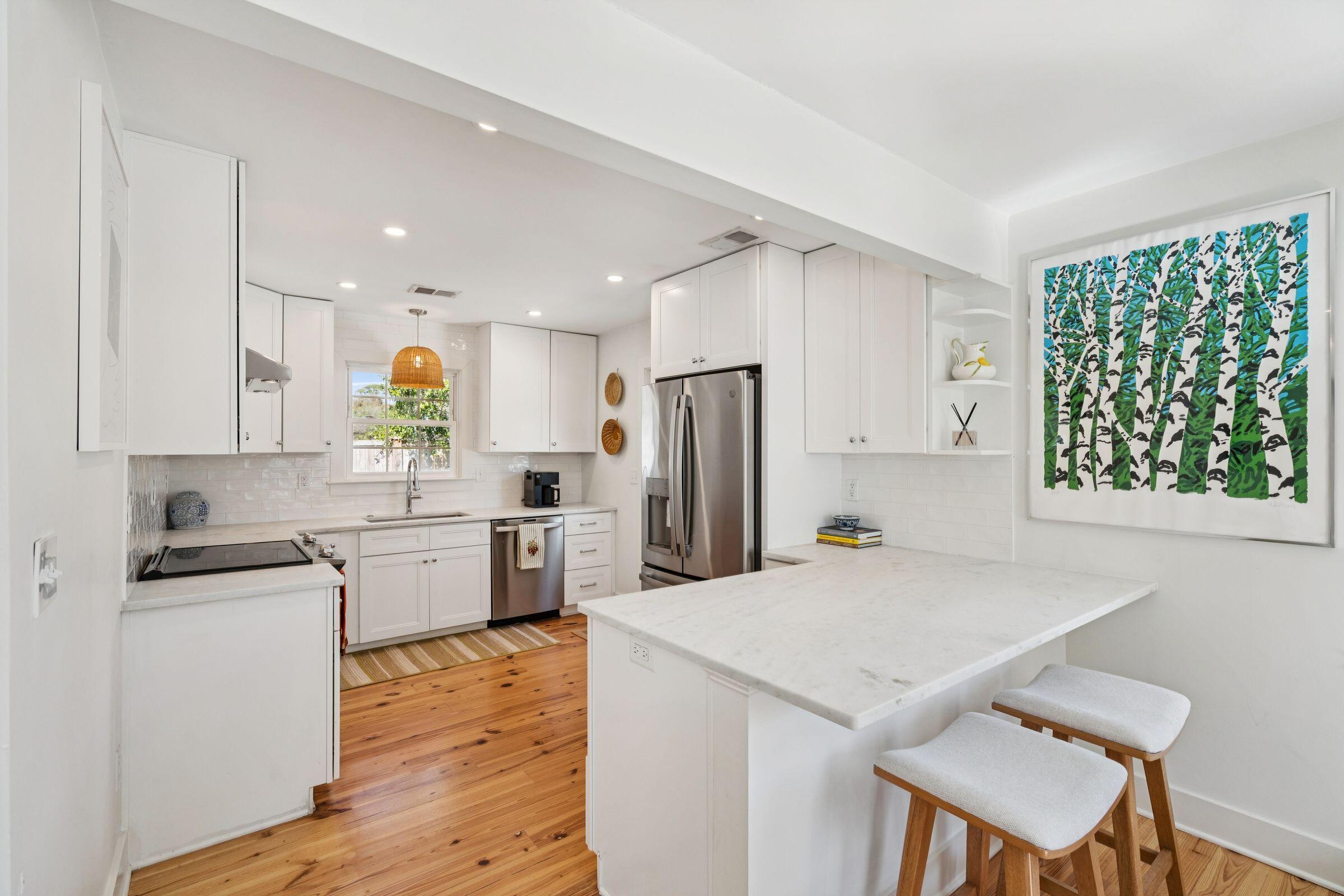 138 Rose Lane Mount Pleasant, SC 29464 - Photo 11 of 39 138RoseLn-KeenEyeMarketing-020