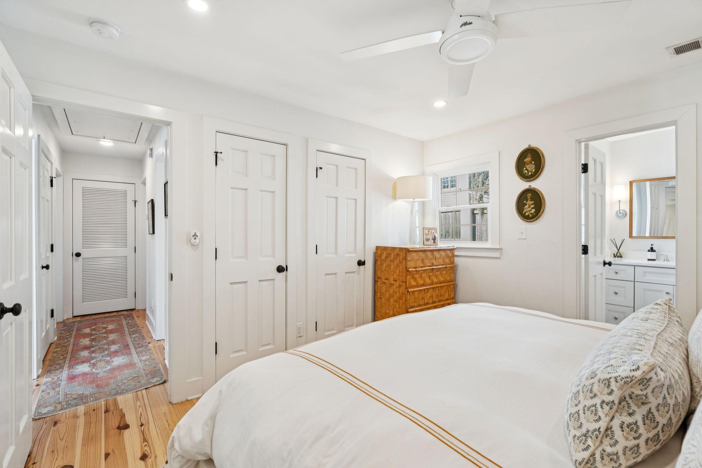 138 Rose Lane Mount Pleasant, SC 29464 - Photo 18 of 39 138RoseLn-KeenEyeMarketing-028