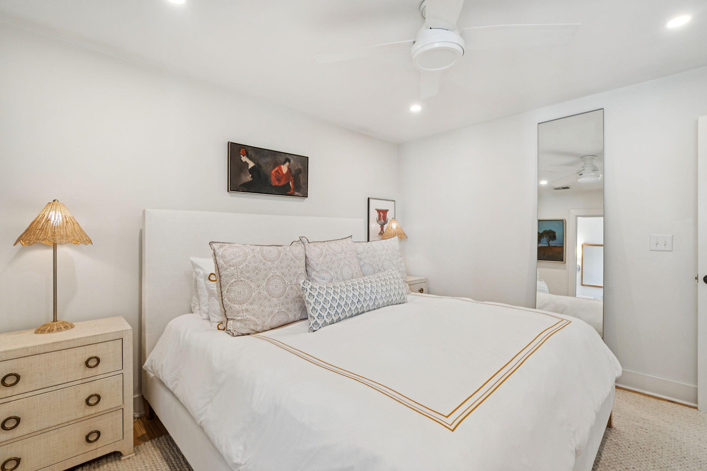 138 Rose Lane Mount Pleasant, SC 29464 - Photo 19 of 39 138RoseLn-KeenEyeMarketing-029