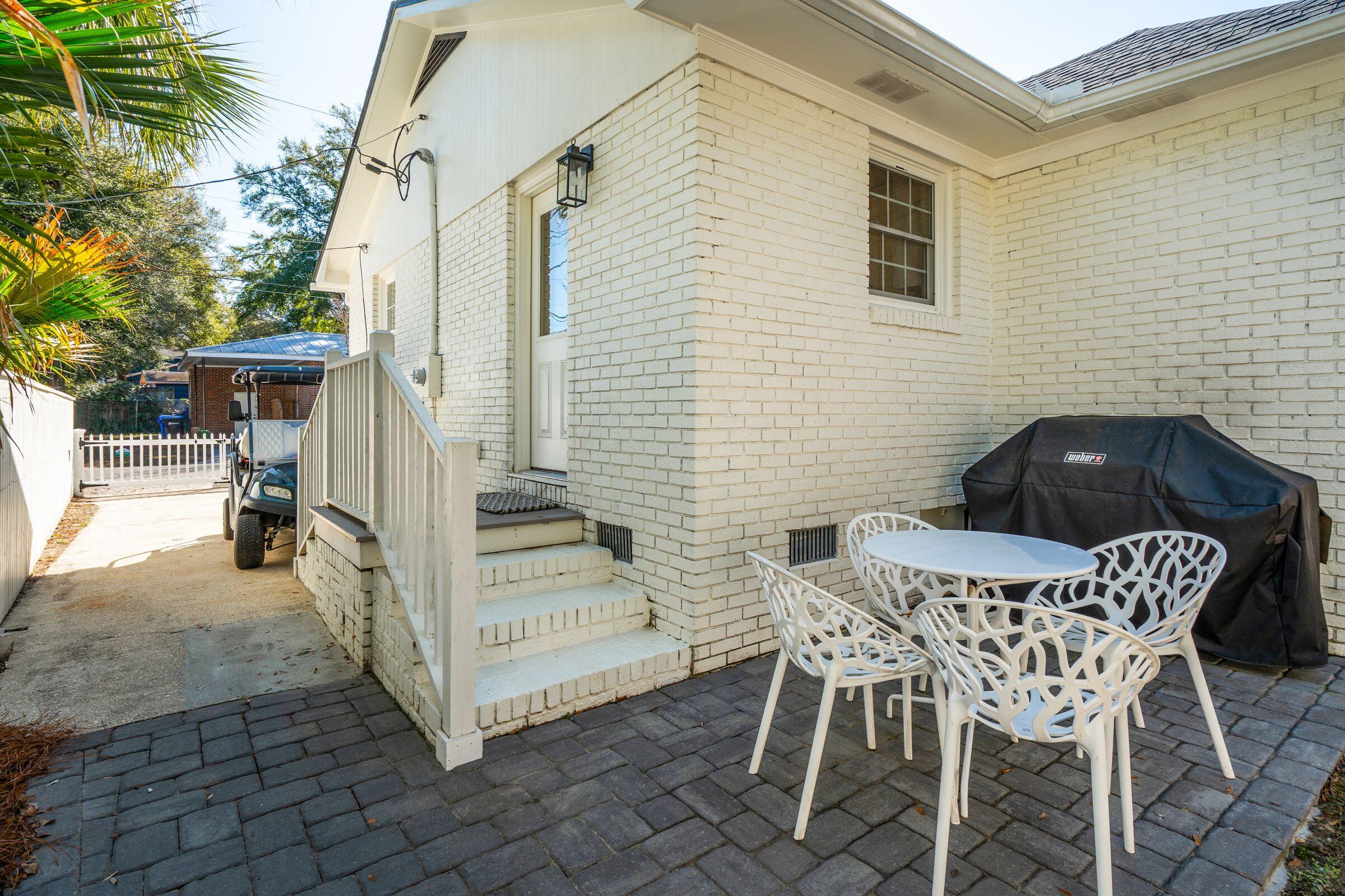 138 Rose Lane Mount Pleasant, SC 29464 - Photo 35 of 39 138RoseLn-KeenEyeMarketing-046