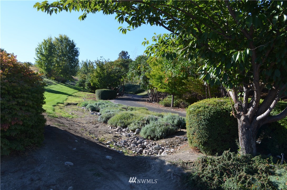 143 Clos Chevalle Road Chelan, WA 98816 - Photo 23 of 31 Gallery Image 23