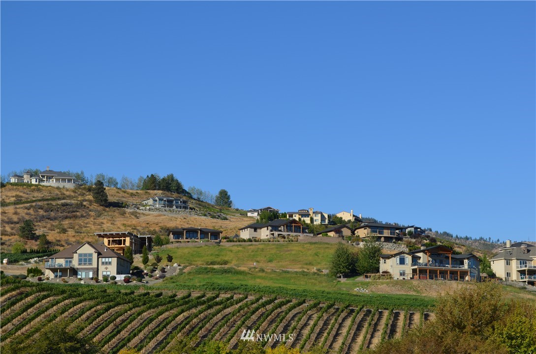 143 Clos Chevalle Road Chelan, WA 98816 - Photo 4 of 31 Gallery Image 4