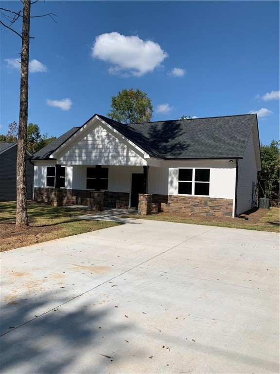 176 Nunnally Road Anderson, SC 29625 - Photo 1 of 2