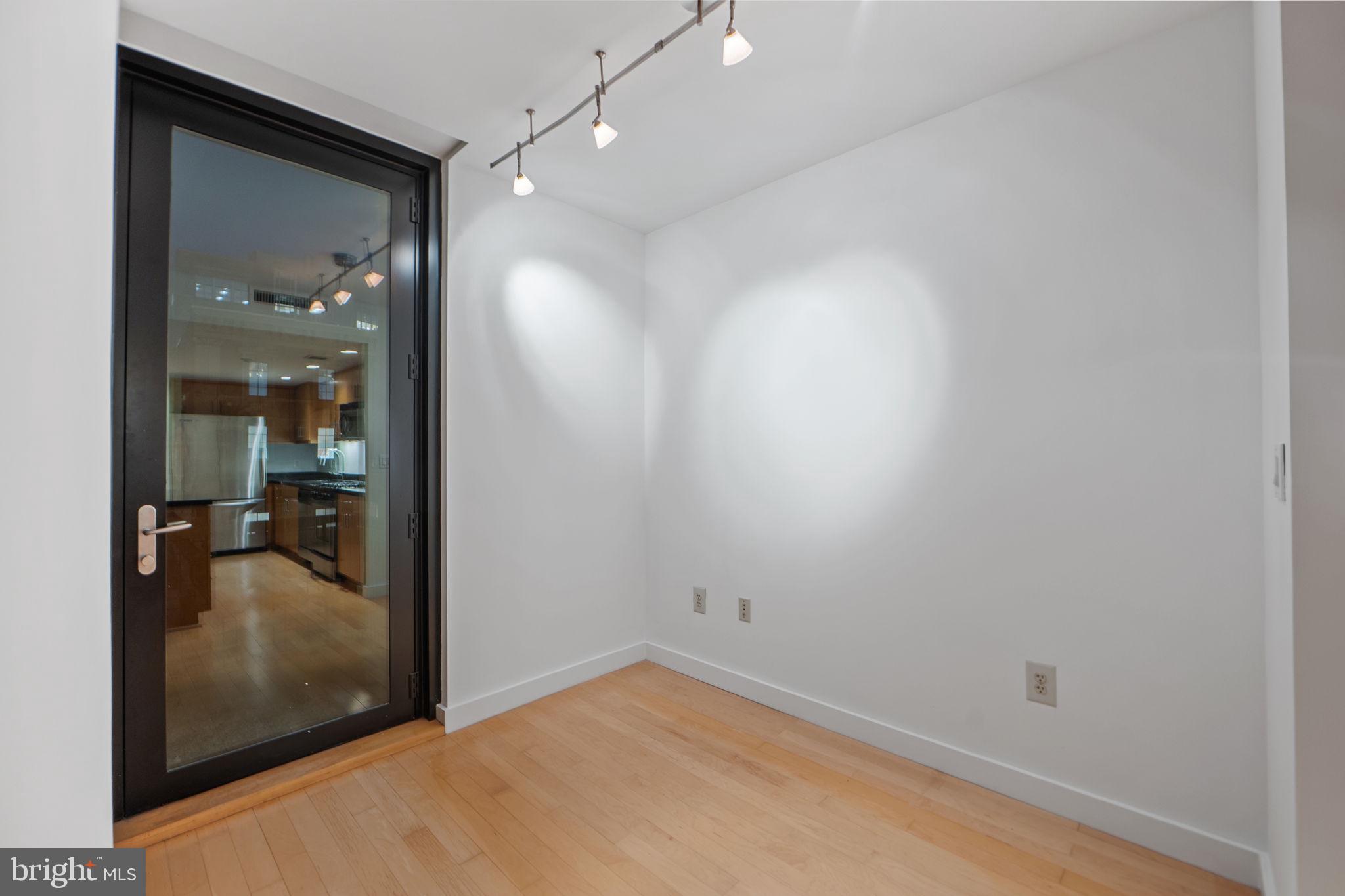 912 F Street Northwest, Unit 508 Washington, DC 20004 - Photo 15 of 40