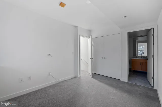 $4,000 | 912 F Street Northwest, Unit 508, Washington, DC 20004