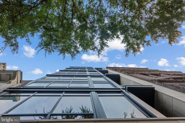 a view of entryway with dining room