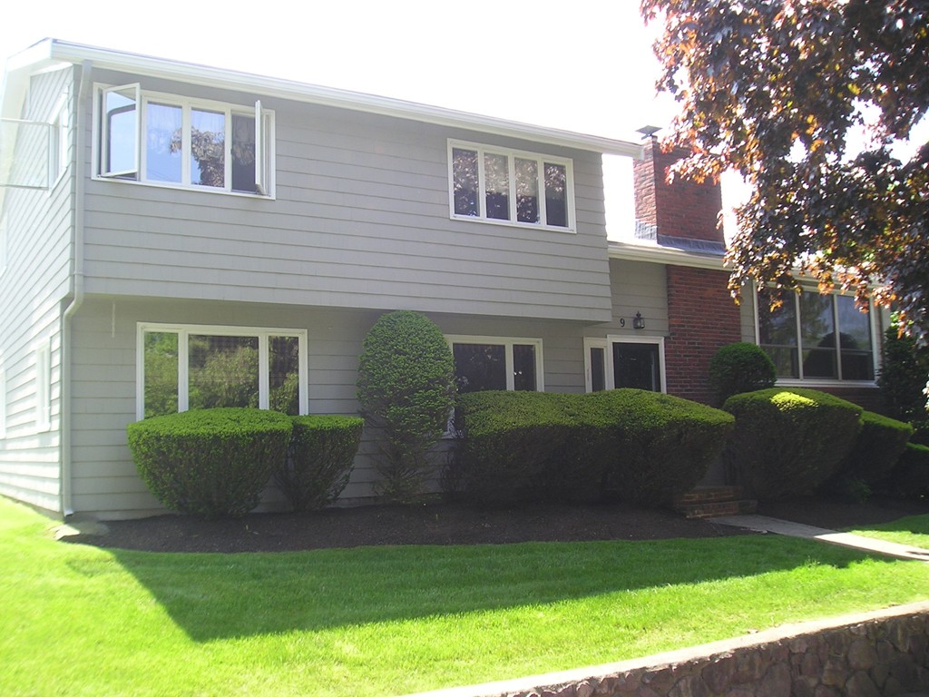 9 Jane Road Marblehead, MA 01945 - Photo 1 of 8