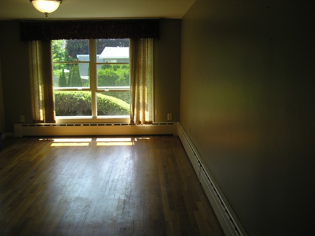 9 Jane Road Marblehead, MA 01945 - Photo 6 of 8