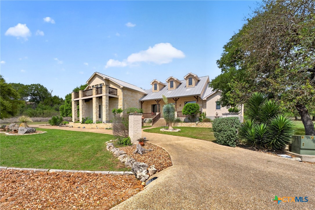 123 Grosbeak Drive Spring Branch, TX 78070 - Photo 4 of 48