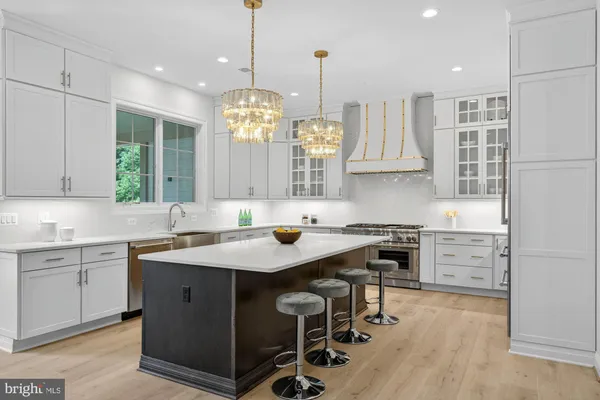 a living room with furniture rug and window