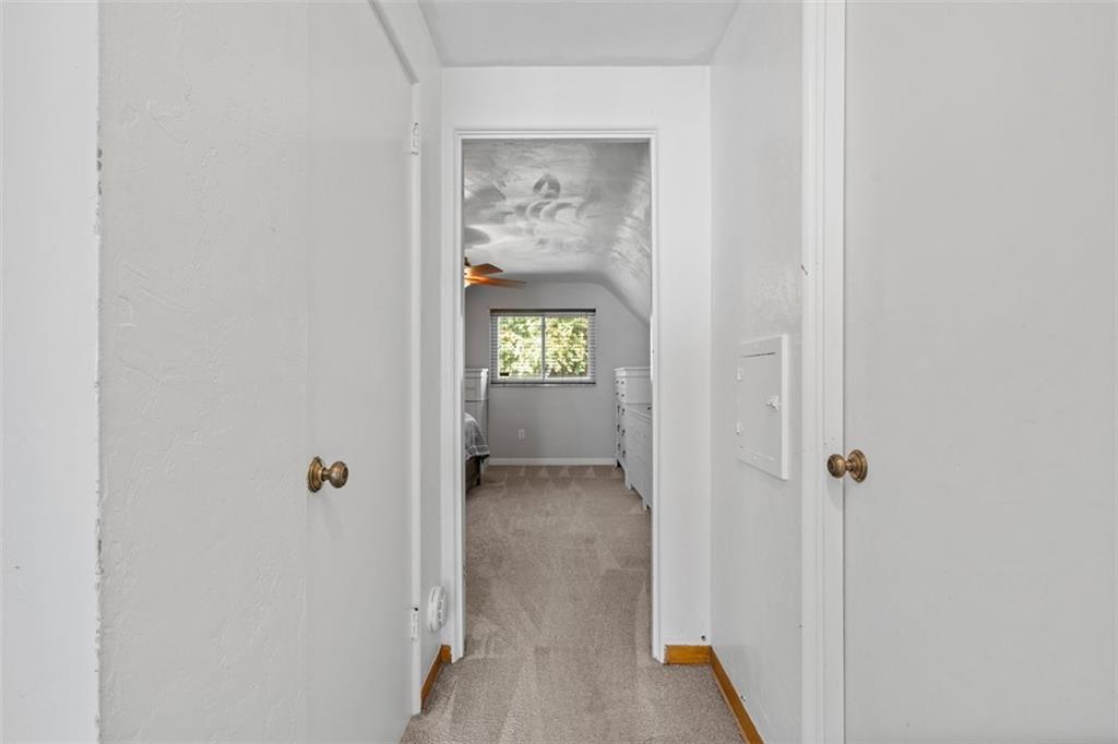 1538 Rutherford Avenue Pittsburgh, PA 15216 - Photo 13 of 43 a view of hallway with stairs