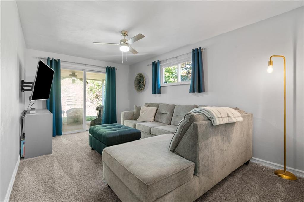 1538 Rutherford Avenue Pittsburgh, PA 15216 - Photo 27 of 43 a living room with furniture and a window