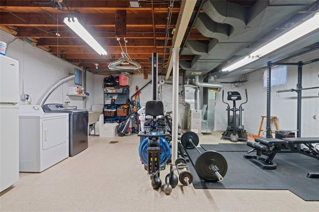 1538 Rutherford Avenue Pittsburgh, PA 15216 - Photo 37 of 43 a view of a room with gym equipment
