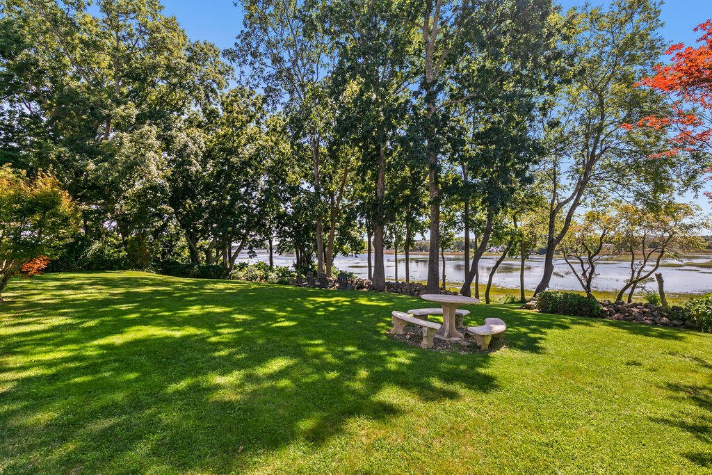 72 Dillingham Avenue Sandwich, MA 02563 - Photo 37 of 46 IMG_3341